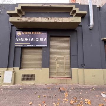 Local comercial en alquiler. Plaza Belgrano. La Plata