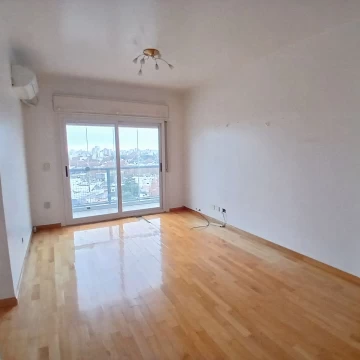 Venta de Departamento 3 Ambientes en Villa Luro, Capital Federal Super Luminoso !!