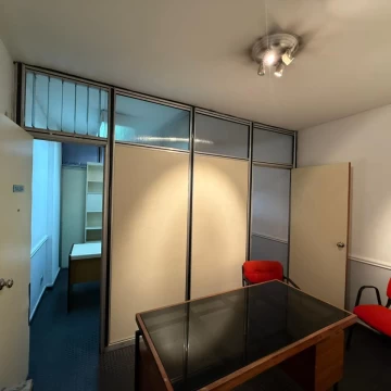 Oficina en venta y alquiler en San Nicolás, CABA