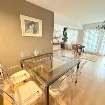 Departamento 3 ambientes con balcón al frente - 2do piso con espacio guardacoche en Saavedra