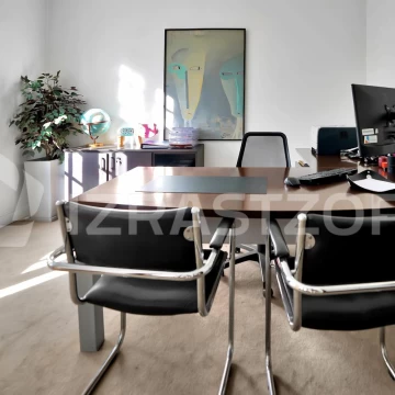 Departamento en Tribunales en venta de 6 Ambientes