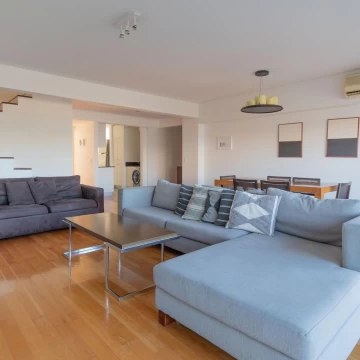 Alquiler temporario Departamento dúplex 4 ambientes con cochera - Ba Houses Puerto Madero