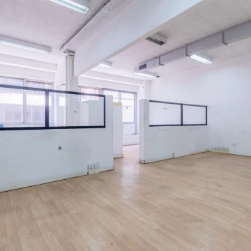 Oficina en  ALQUILER   Microcentro 425 M2 ALQUILER PAQUETE SIN EXPENSAS