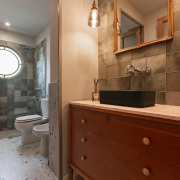 1780593151.jpg
