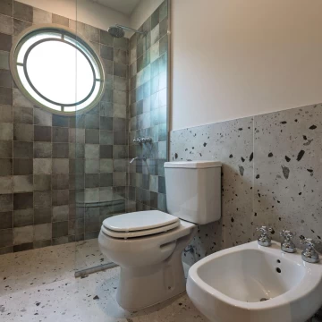1780593152.jpg