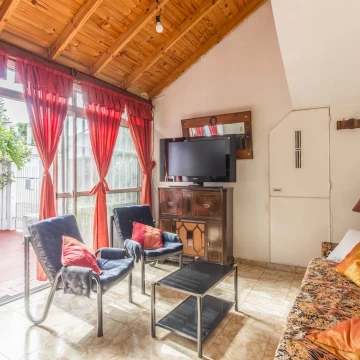 Venta PH 2 ambientes en Hurlingham