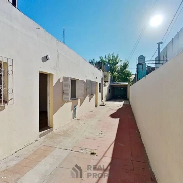 VENTA PH 2 AMBIENTES CON PATIO  EN SAN MARTIN PROVINCIA DE BUENOS AIRES