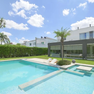 Venta Casa 6 Ambientes Piscina Jardin Barrio Septiembre Escobar