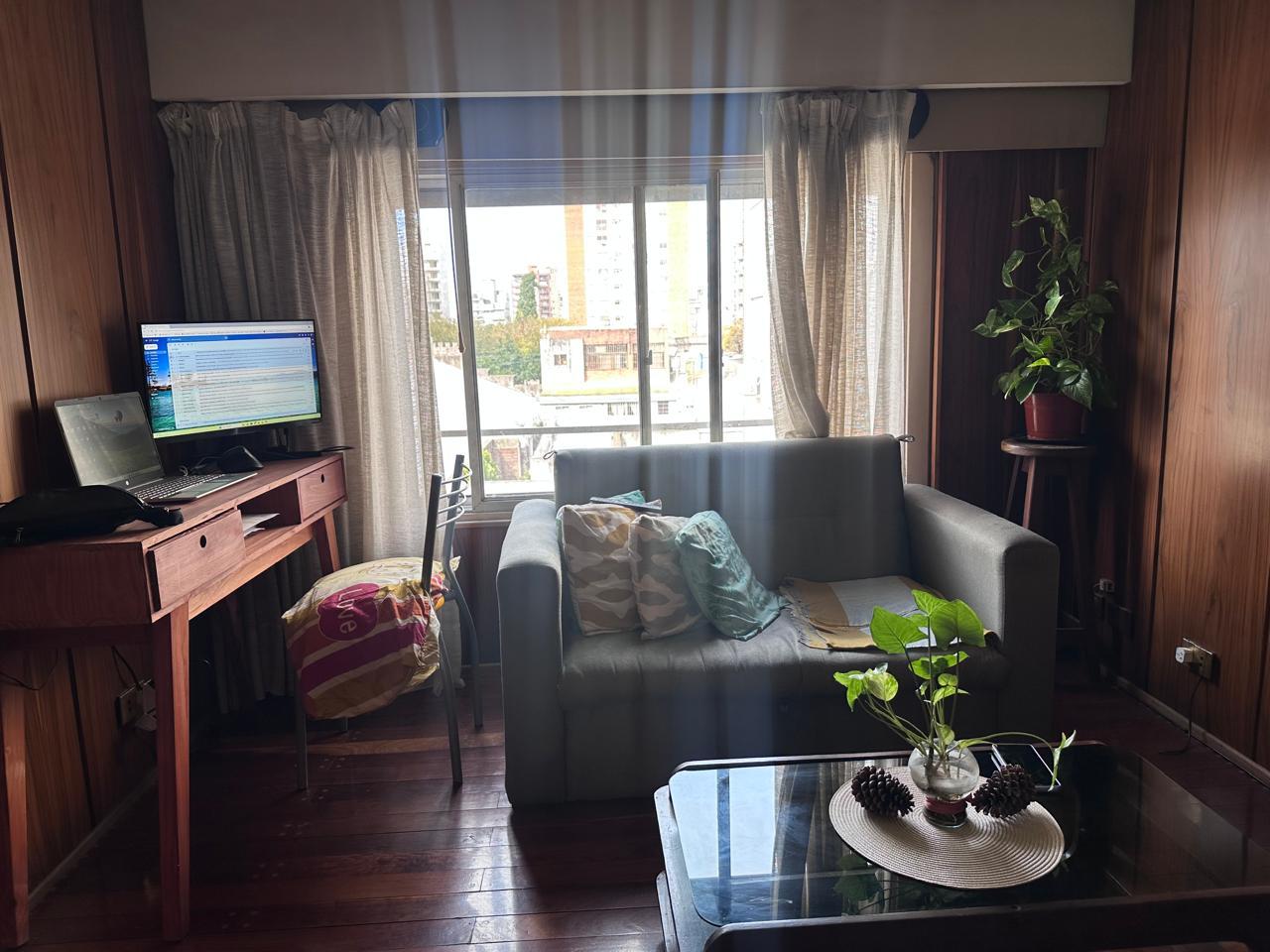 Departamento de 3 ambientes en Quilmes - 2 cocheras - 3