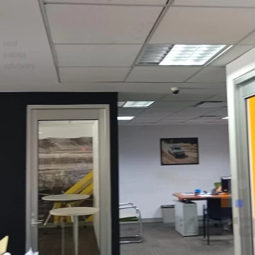 1780611453.jpg