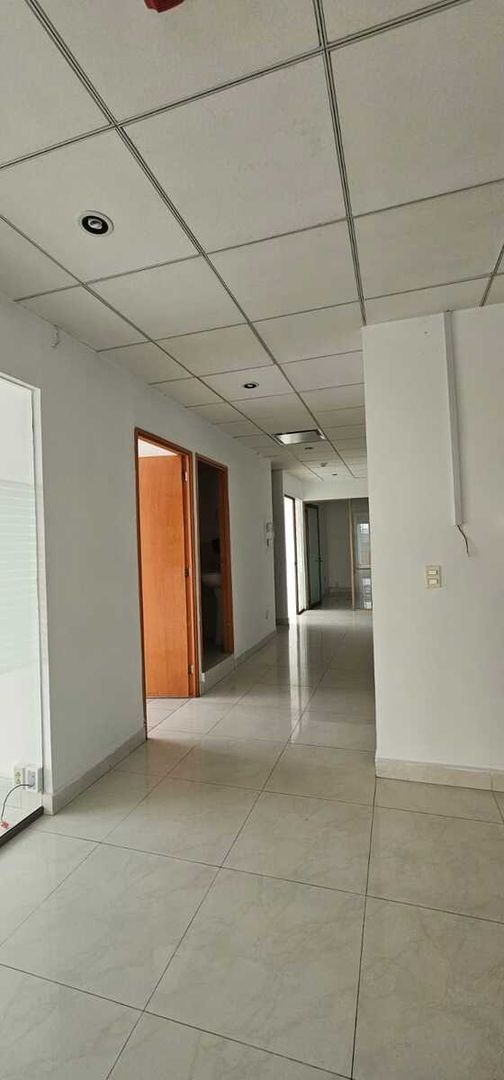 EB-UI3060 (15).jpeg