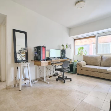 Venta departamendo 2 ambientes en Recoleta. Apto Credito