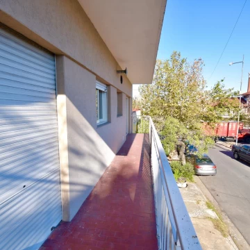 Departamento 3 amb contrafrente en Piñeyro Avellaneda