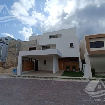 Casa en Venta en Via Cumbres