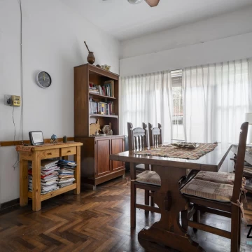 Venta PH Estilo Americano de 3 ambientes con Patio y Jardin 