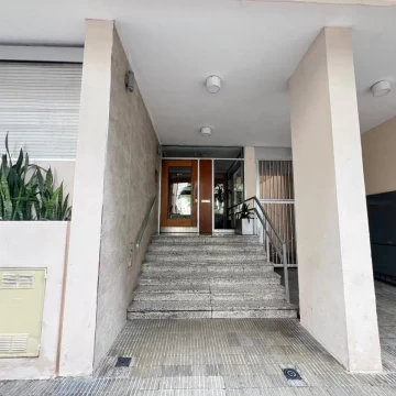 Alquiler Departamento Pichincha Brown y Oroño Dos dormitorios Opcion Cochera Zona Rio Oroño Rosario