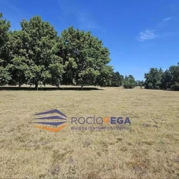 Lote a la venta en La Primavera Golf, Acceso Oeste km Carlos Keen
