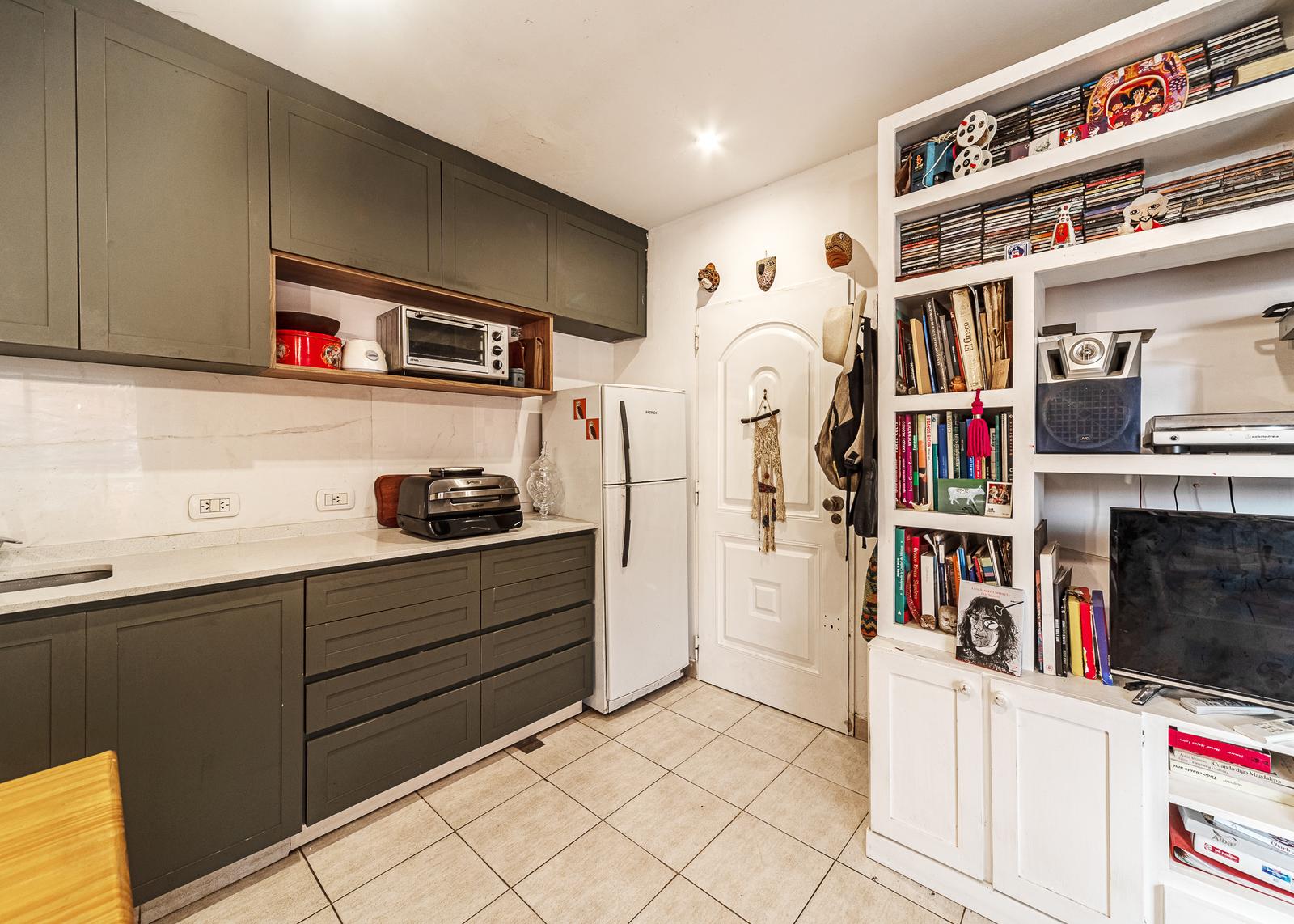 Cocina e ingreso