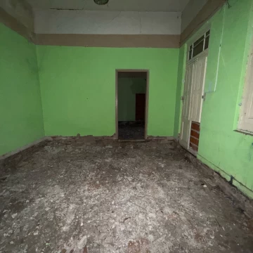 1780694240.jpg