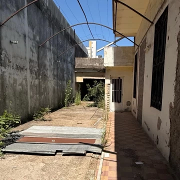 1780694240.jpg