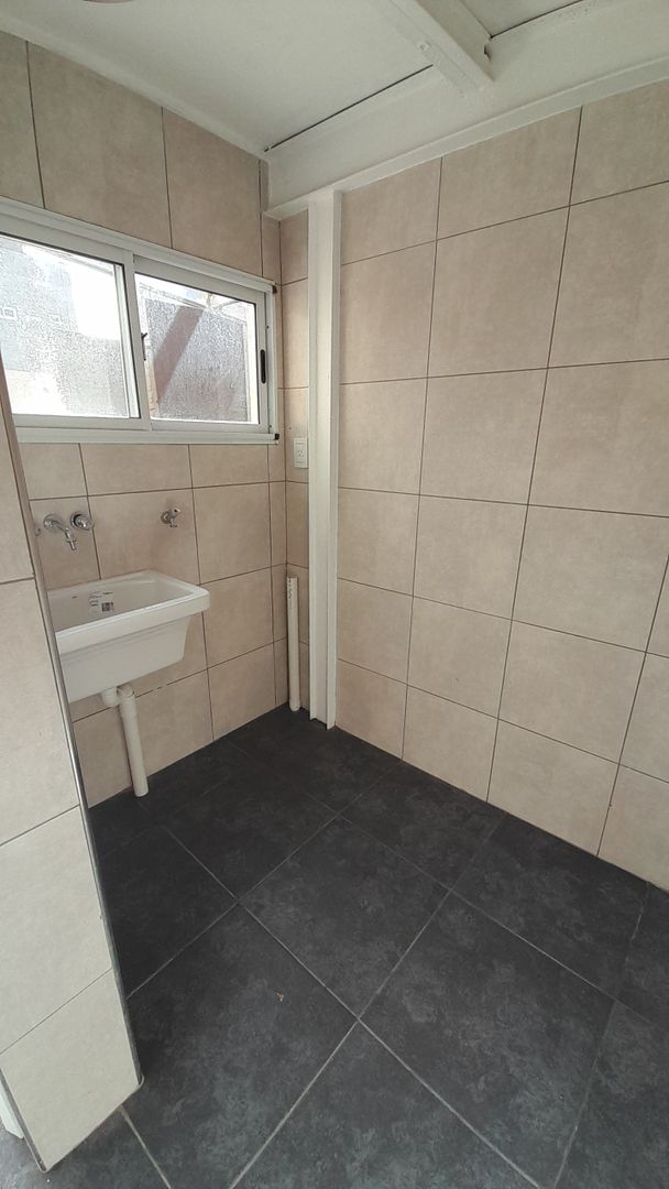 ALVEAR 4758b.jpg