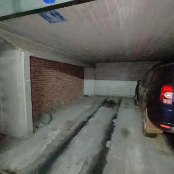 VENTA COCHERA EN RETIRO - RODRIGUEZ PEÑA Y AV. LIBERTADOR