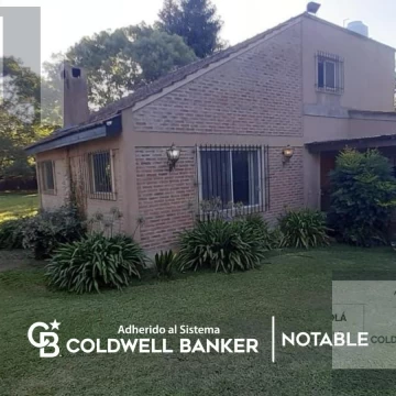 VENTA de casa quinta calle 28 y 409  La Plata
