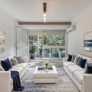 VENTA  Departamento 4 amb · BALCÓN  CORRIDO al frente · Super Luminoso