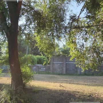 Terreno en esquina en excelente ubicación con posibilidad de subdividir