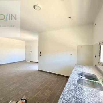 Duplex a estrenar con 1 dormitorio y cochera