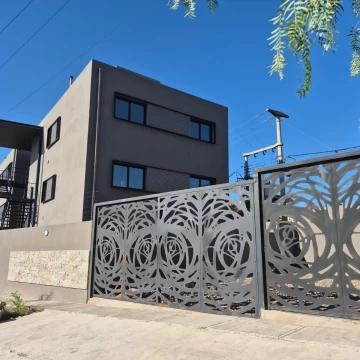 Departamento en Venta Planta Baja - Frente a Dalvian - Calle Dr Notti N° 4