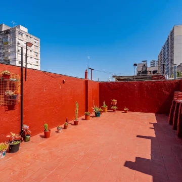 Venta PH en Flores 3 ambientes con terraza 