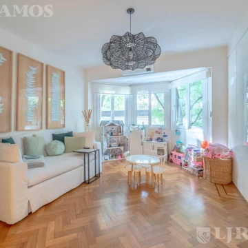 Departamento en venta 5 ambientes en Palermo Chico