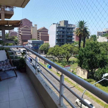 Venta Departamento 2 ambientes con Cochera frente a Plaza de los Bomberos, Tigre