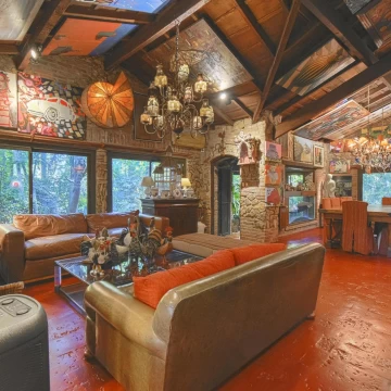 Venta Casa 6 ambientes con pileta Los Fresnos Pilar