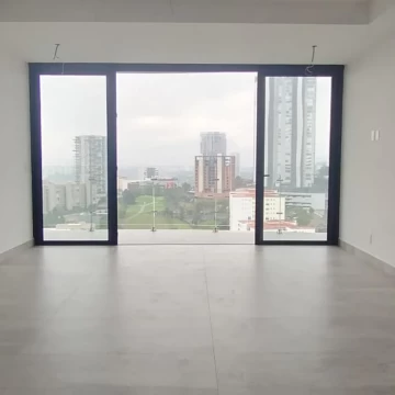 Renta Dpto. 2 Habs. con Terraza en Blue Bosque Real