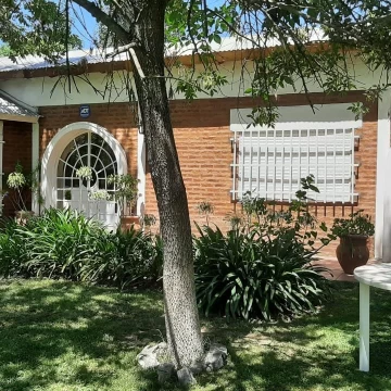 VENTA QUINTA 3 AMBIENTES EN CARLOS SPEGAZZINI EZEIZA