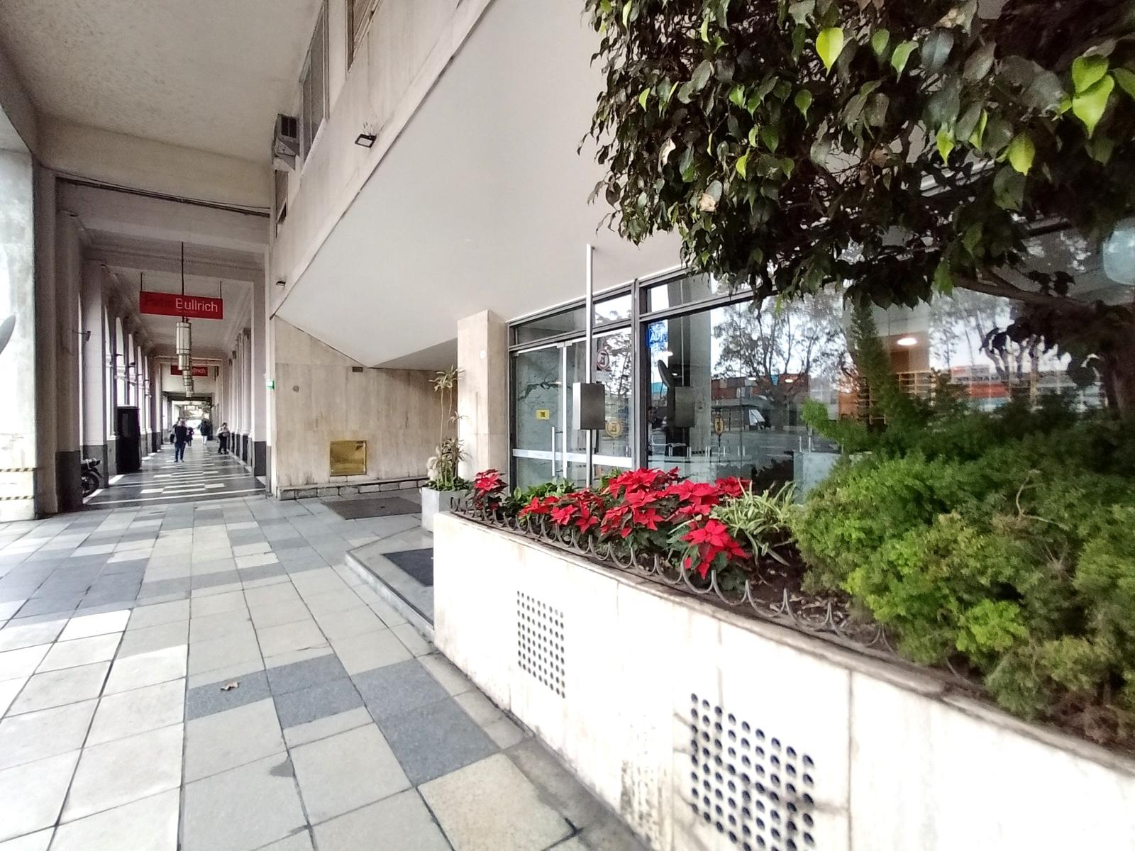 VENTA DEPARTAMENTO MONOAMBIENTE CON SOLARIUM Y LAUNDRY AL LADO DEL PATIO BULLRICH- RETIRO - 2