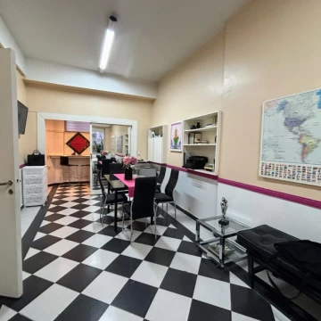Departamento Tipo Loft de 2 Ambientes con Habitaciones en Desnivel – Apto Profesional