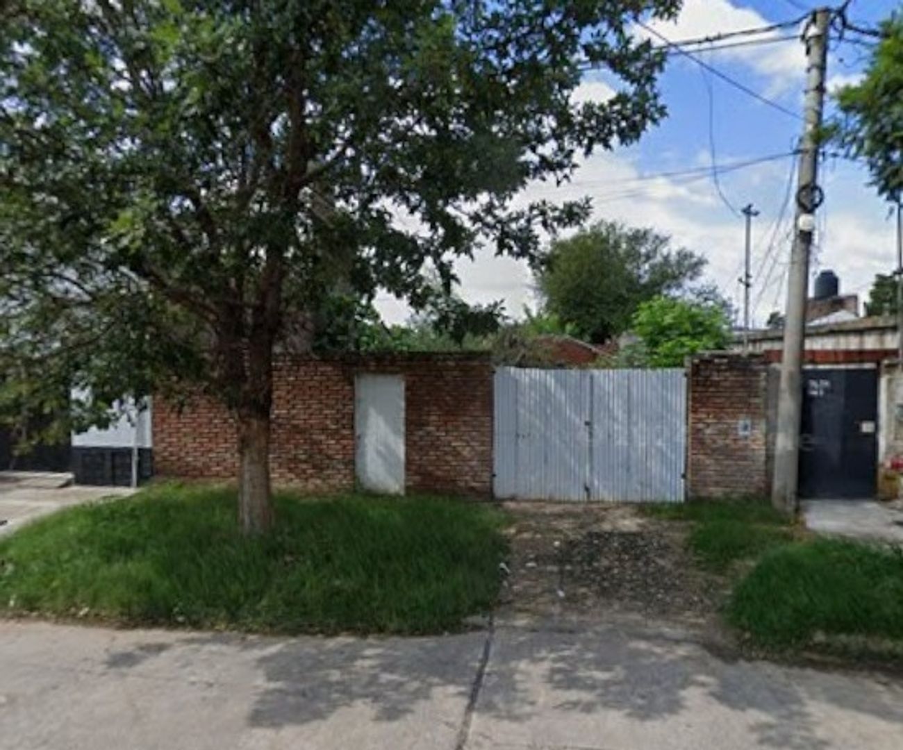 alvear.jpg