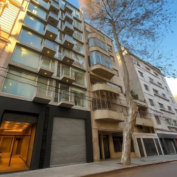 Venta Local Planta Baja 98,40m2 Apto Gastronomía Balvanera