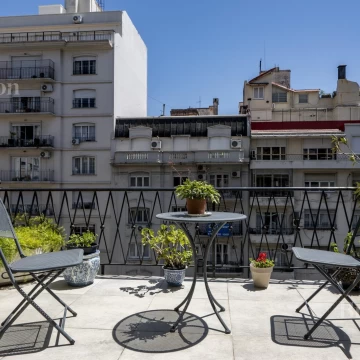 Departamento de categoria en venta - 4 dormitorios. balcón aterrazado