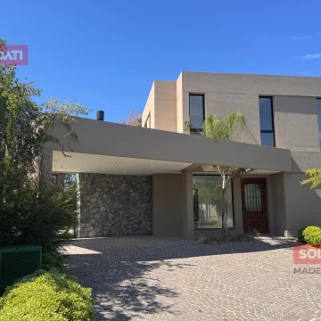 Casa en fincas de Hudson
