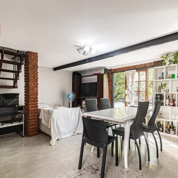 PH en Parque Patricios: Entrada Independiente, Patio y Parrilla,5 Ambientes, SIN EXPENSAS