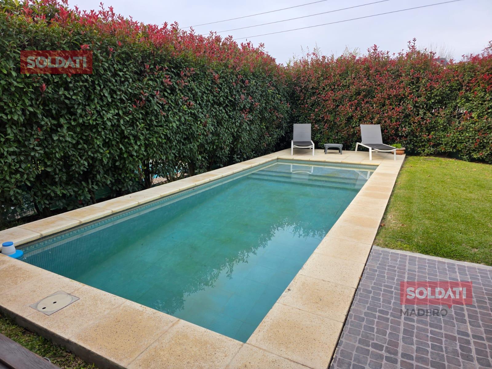 Piscina