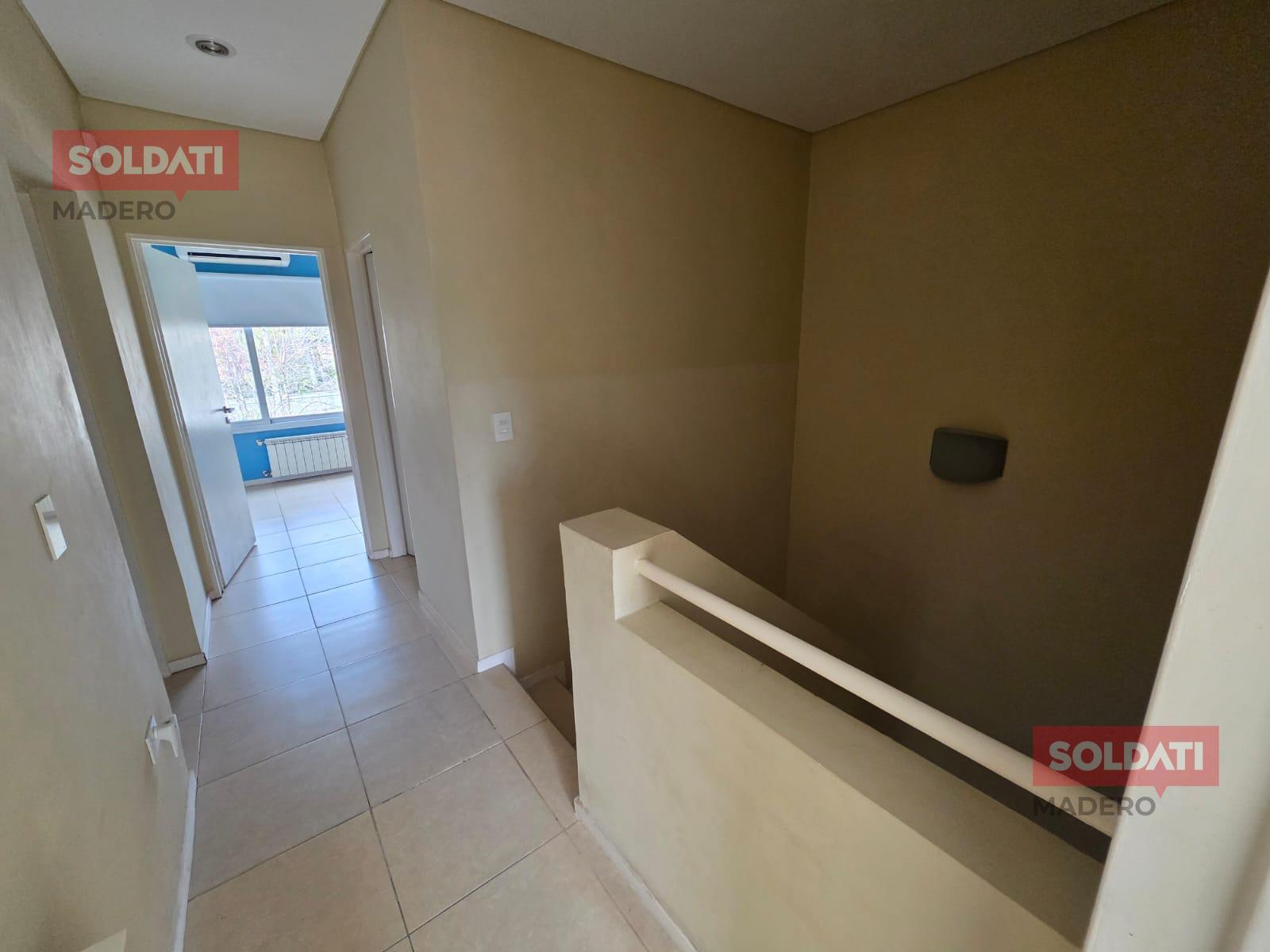 Escalera interna a PA