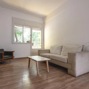 Venta PH 2 ambientes reciclado con gran terraza en Villa General Mitre – Capital Federal