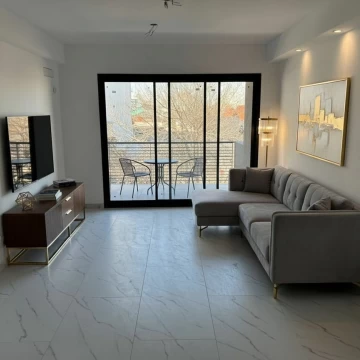 Departamento a estrenar en venta. 3 ambientes con balcón al frente