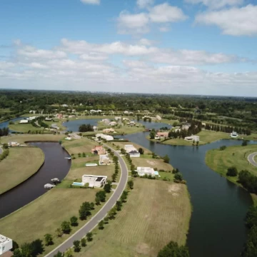 Lote en Venta - Barrio Parque Náutico El Cazal