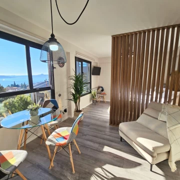 Monoambiente divisible equipado Vista al Lago 20 de junio Barrio Belgrano